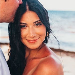 Meet your Posher, Claribel